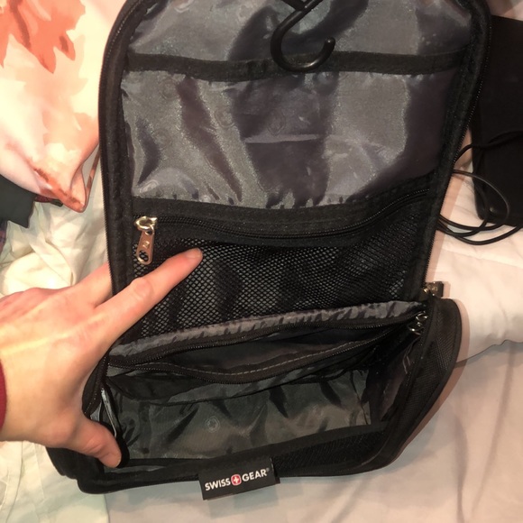 Swiss Gear bag - Picture 6 of 6